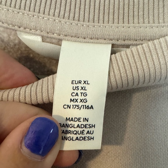 H&M crew neck - Picture 2 of 3